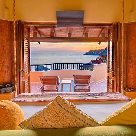 Hilton Grand Vacations Club Zihuatanejo Otel Dış mekan fotoğraf