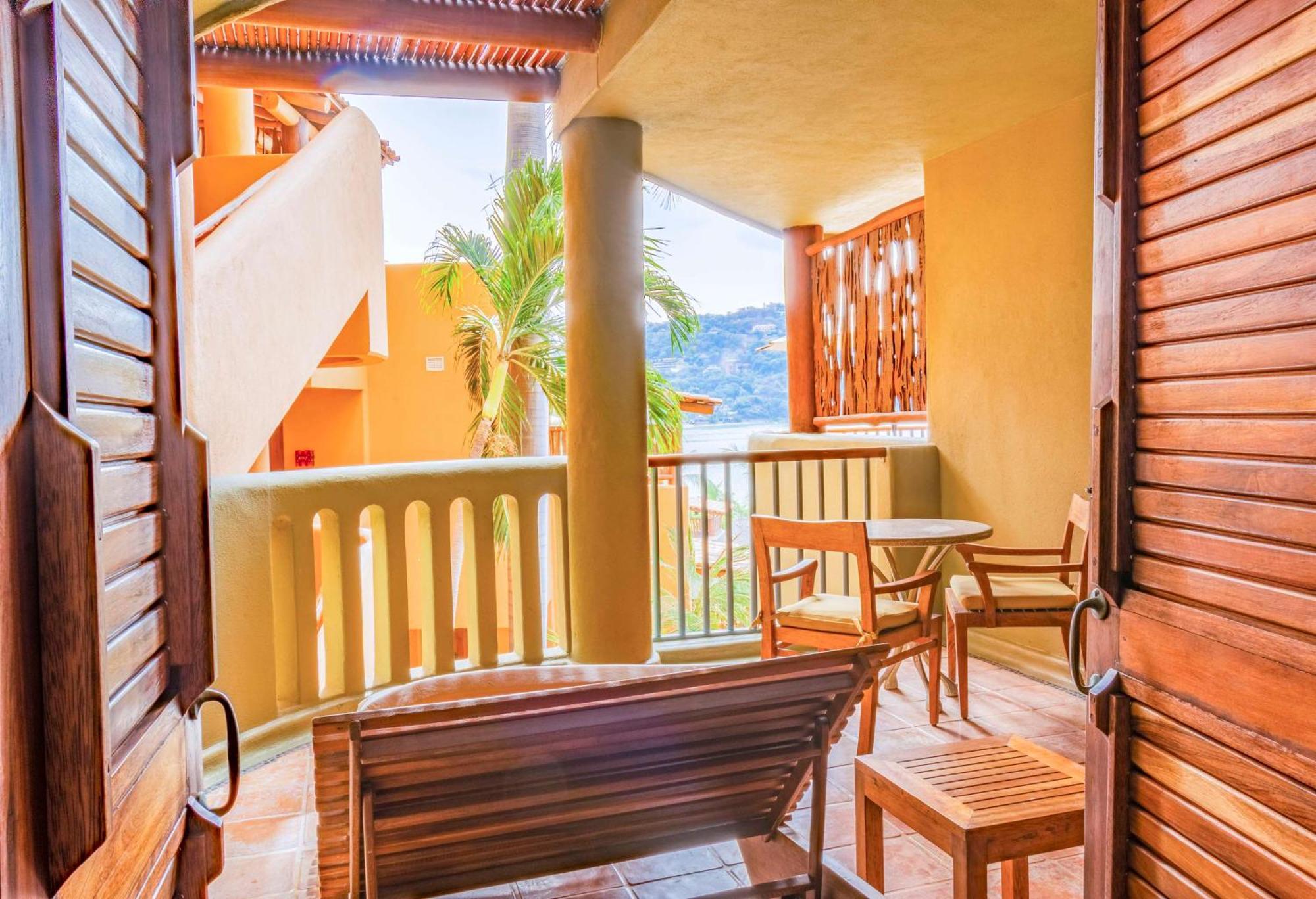 Hilton Grand Vacations Club Zihuatanejo Otel Dış mekan fotoğraf