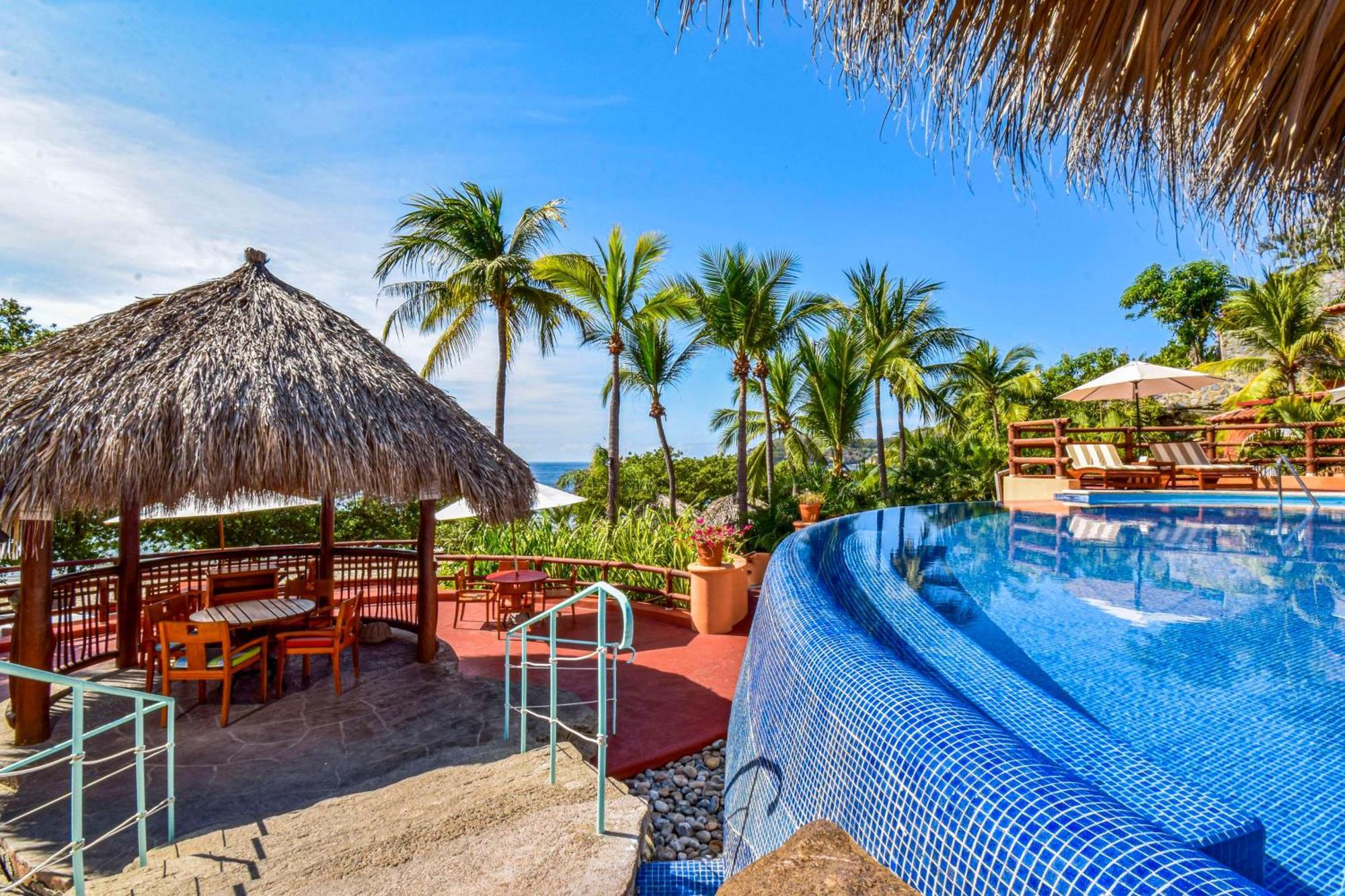 Hilton Grand Vacations Club Zihuatanejo Otel Dış mekan fotoğraf