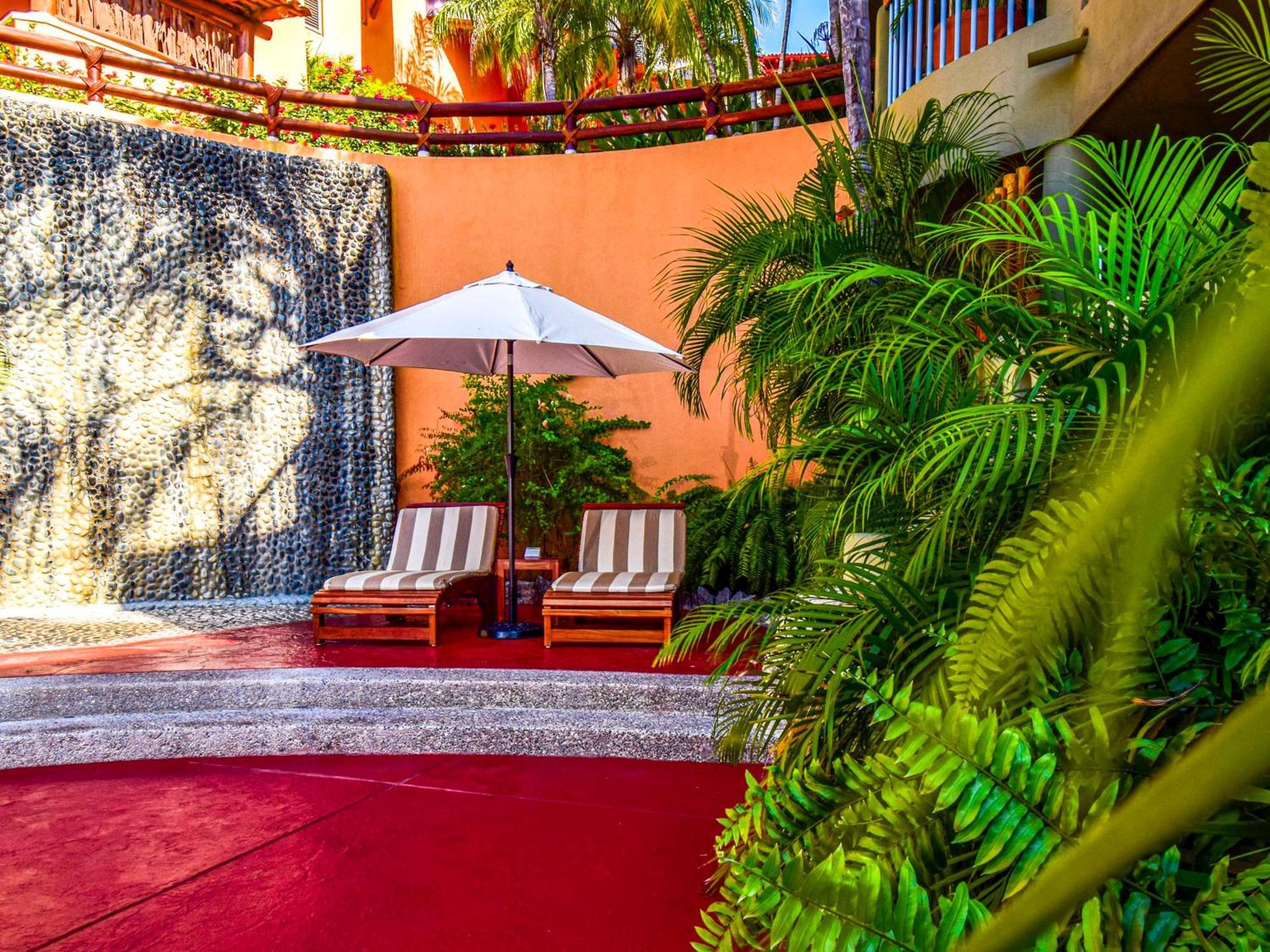Hilton Grand Vacations Club Zihuatanejo Otel Dış mekan fotoğraf